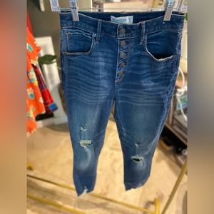 Abercrombie & Fitch — Super Skinny High-Rise Jean